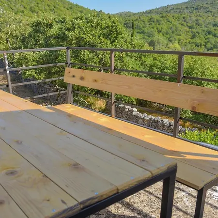 Apartment Budimir Sibenik